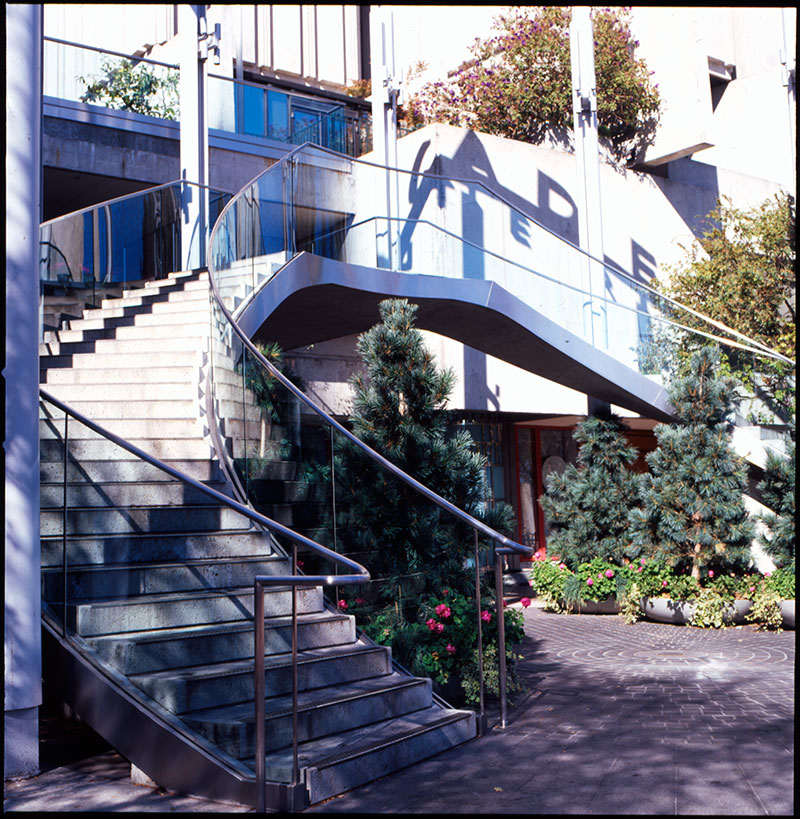 Embarcadero Center Steps &copy; Dennis Mojado