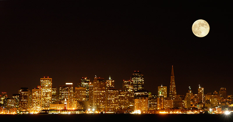 San Francisco Skyline &copy; Dennis Mojado