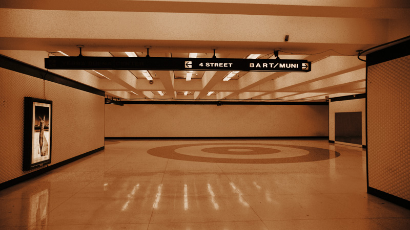 Powell BART &copy; Dennis Mojado